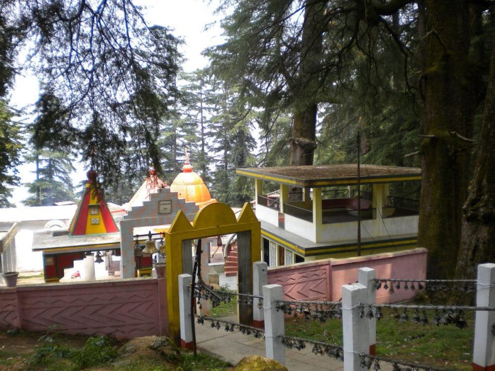 mahakali temple in gangolihat