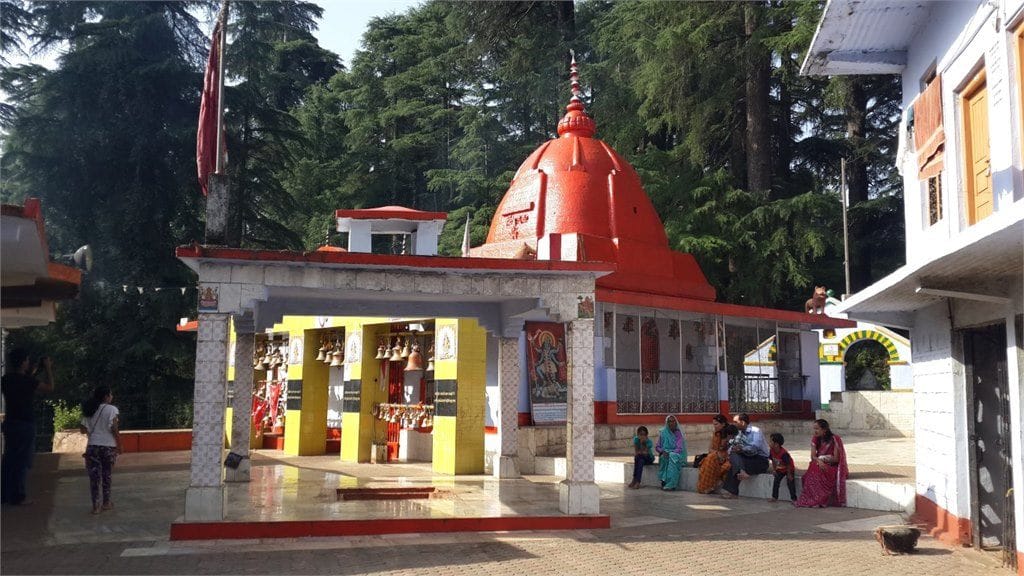 mahakali temple in gangolihat