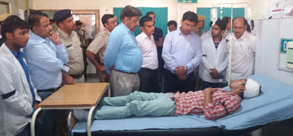 policemen beaten guards in nuh in gurgaon 