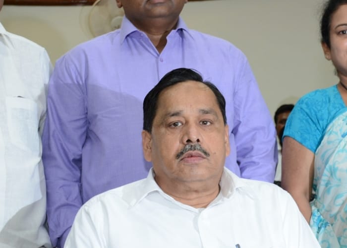 SP and BJP leaders join BSP.