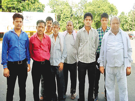 accused son fell down from roof and died after rape report