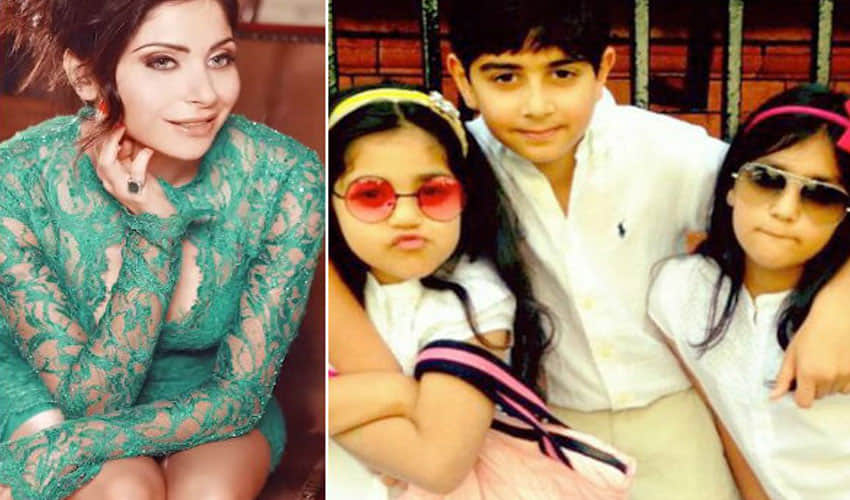 baby doll singer kanika kapoor is a bhajan singer