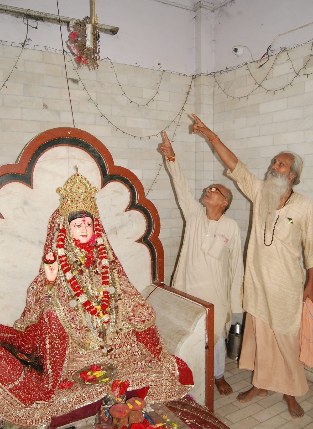 Somnath Temple stealing silver umbrella