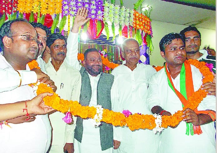 mayawati dalit voton ki saudagar