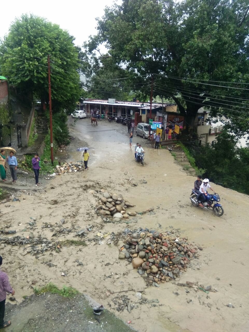 hathi parvat on Badrinath highway is very dangerous