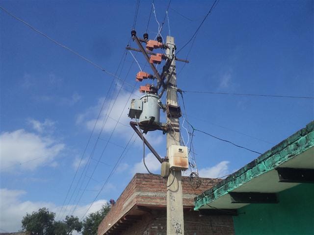 Managed to be lighted by electricity Ramnagar