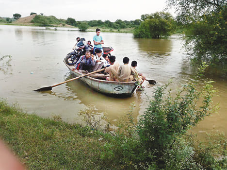 Betwa occurred relief to villagers