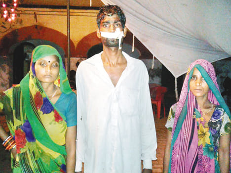 miscreants beaten women in their house