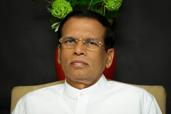 Srilankan president waited driver sitting in Car