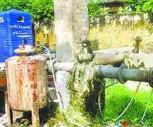 Not easy task to clean the water tanks