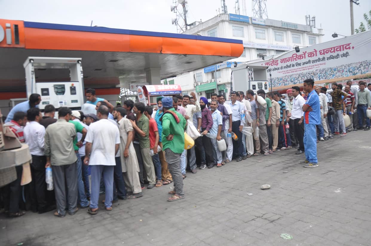 Tanker drivers strike end