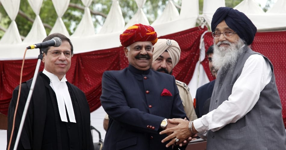 punjab new governor vp singh badnore took guard of honour in heavy rain