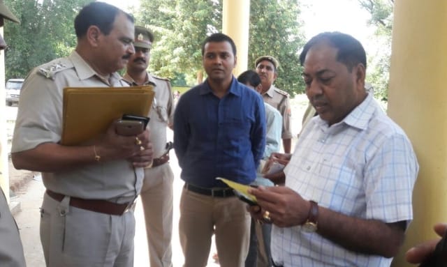 Raid on ARTO office, fled broker