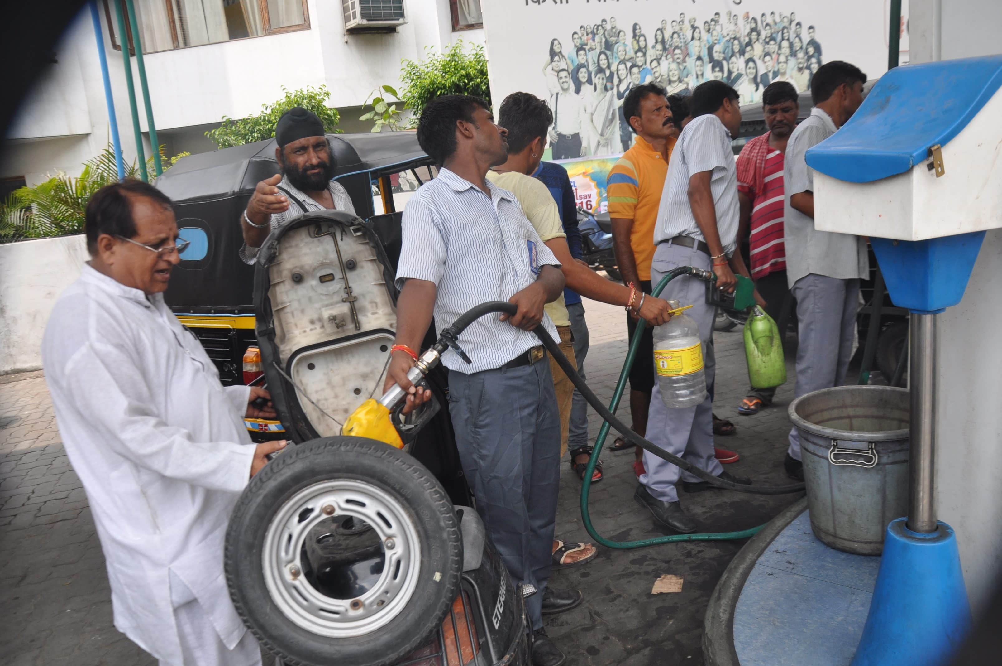 Tanker drivers strike end