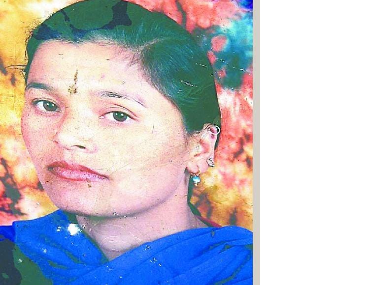 Teacher killed by snakebite