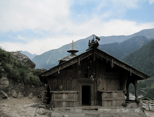 karna and duryodhana temple together in uttarkashi