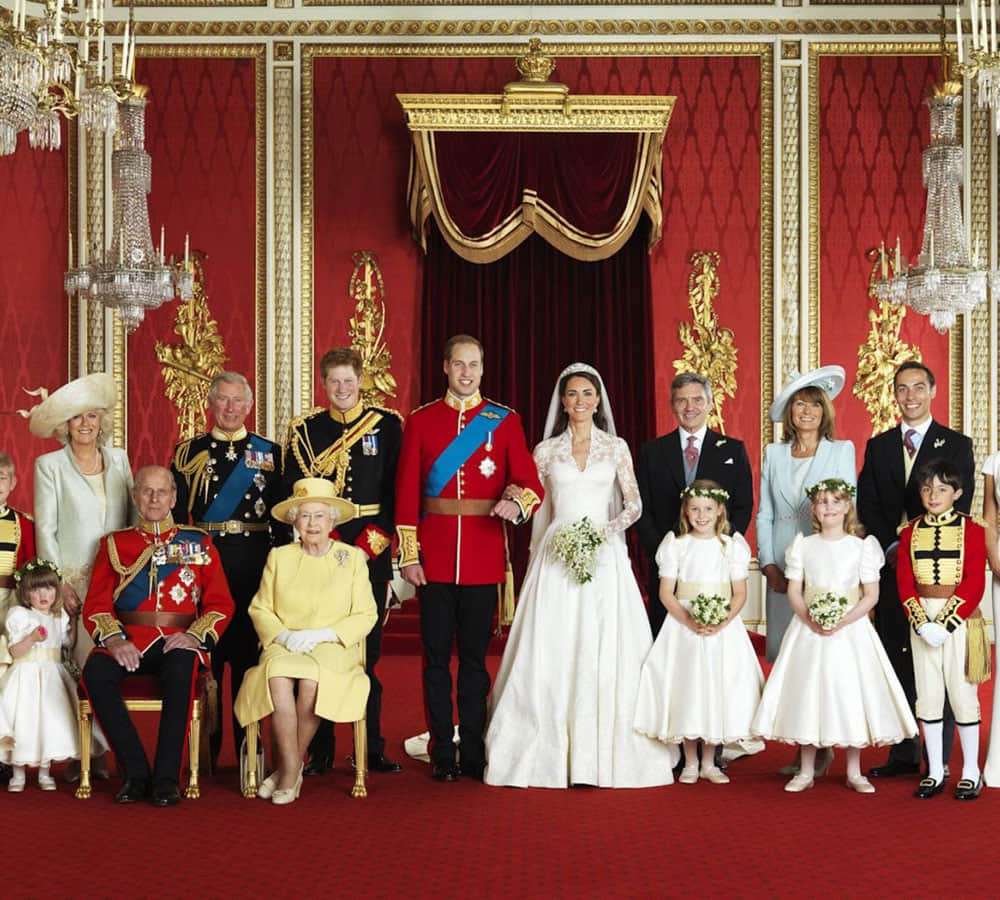 queen elizabeth seeks gardener for buckingham palace