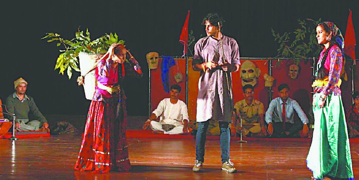 fasak drama tickled