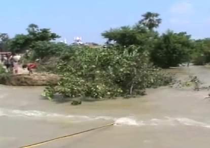 Nitish Kumar meets PM Modi to discuss Bihar floods 