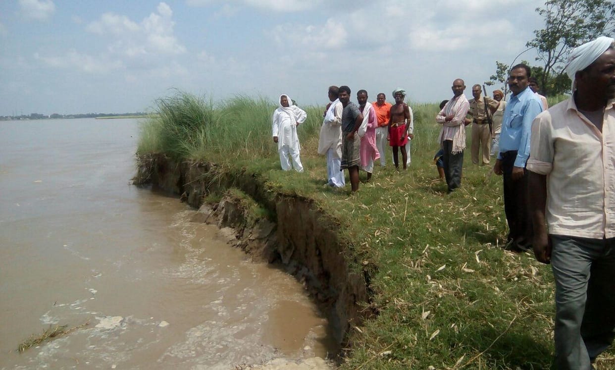  Flooding closes posts grew Duswarian