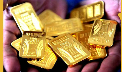 Varanasi DRI team arrested three smugglers with two kg of gold