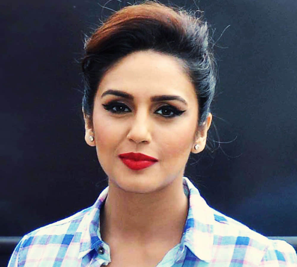 salman khan family does not invite huma qureshi in family