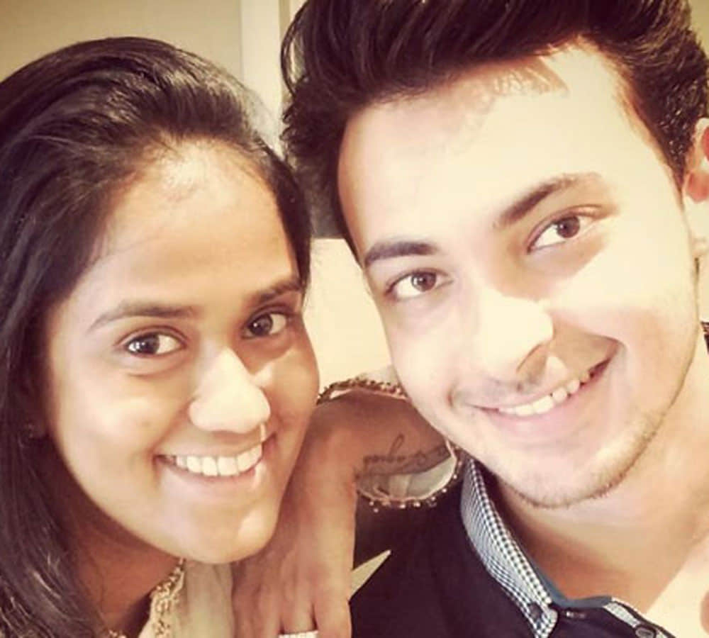 robbery at salman khan sister arpita khan house