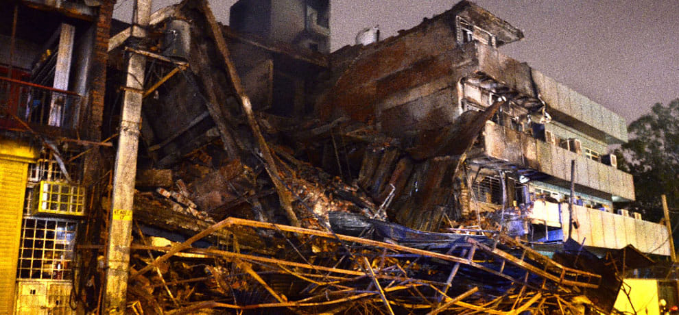 fire in Hero company showroom, around 500 bikes has destroyed