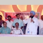 सुजानपुर में लोगों को संबोधित करते प्रताप सिंह बाजवा। 