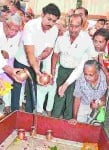 बाबा औघड़नाथ मंदिर में राजवर्धन सिंह राठौर 