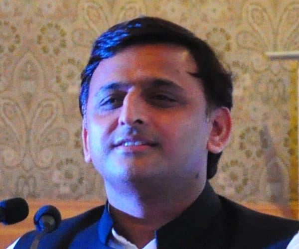 cm akhilesh yadav speaks on modi's lucknow visit