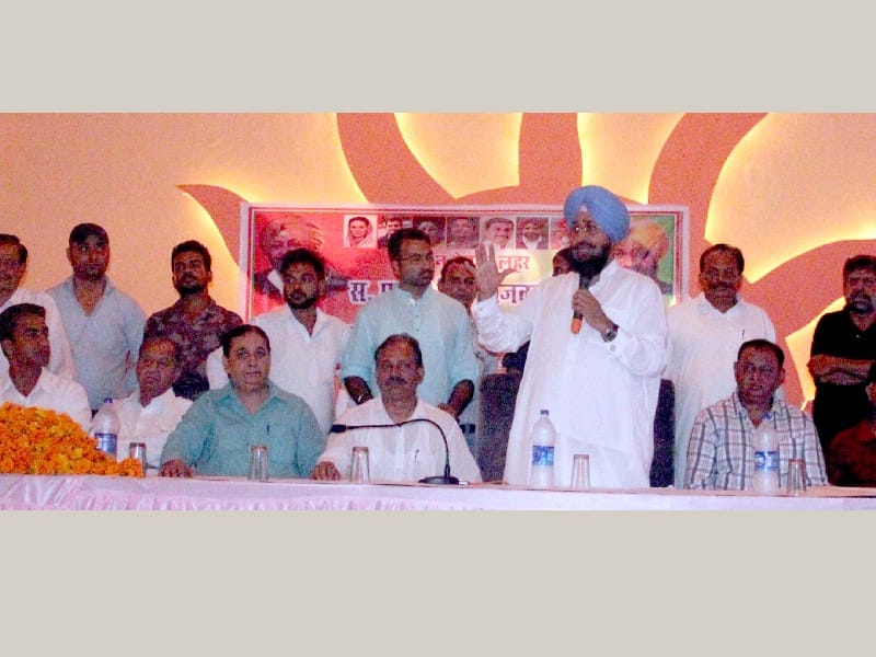 bajwa speak against AAP, pathankot bajwa speak against AAP, pathankot, amritsar