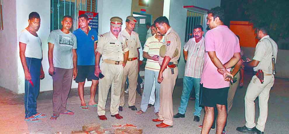  before soldier shot himself, takl to mother, father and wife on phone