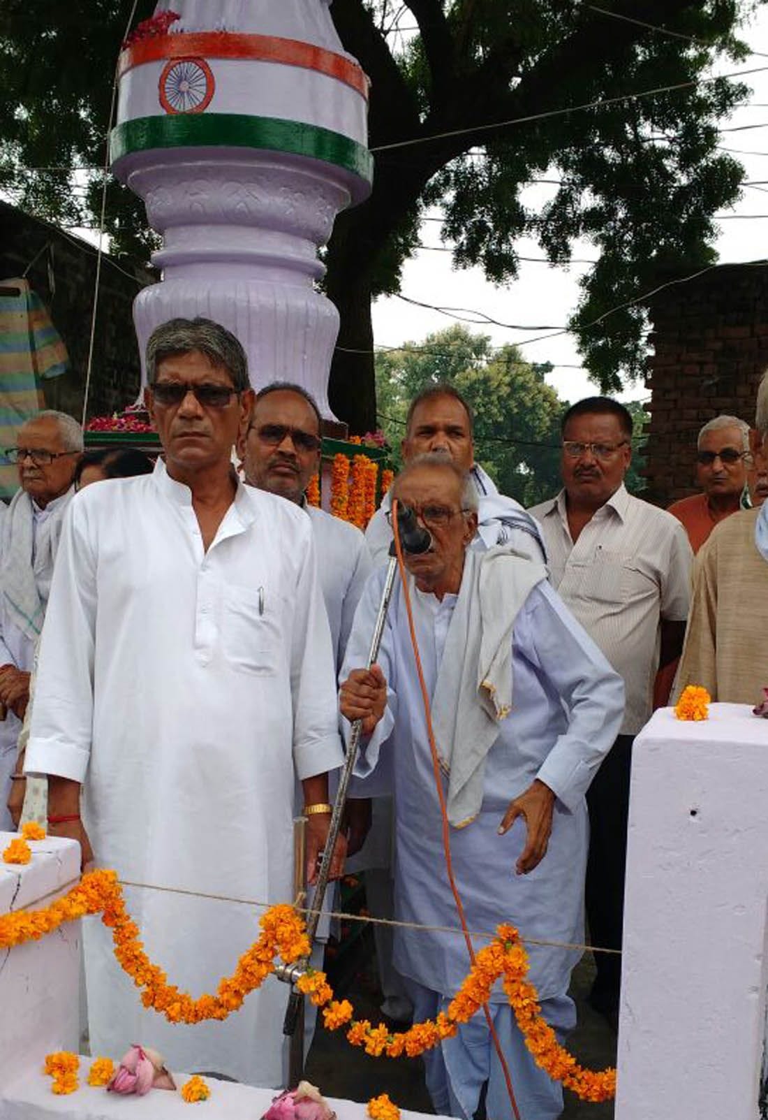 Soulful tribute to the memory of the martyrs did Sukpura