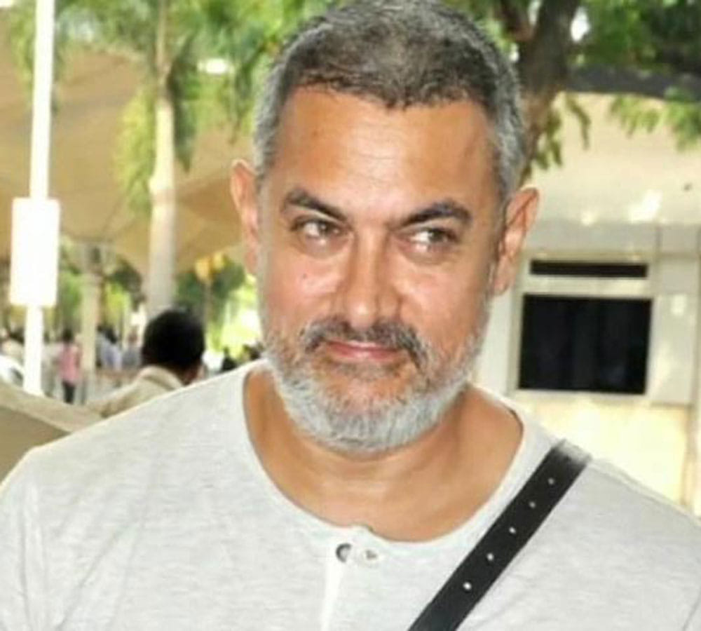 amir khan to play ranbir kapoor father role in a film