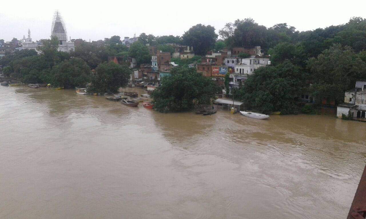UP: Heavy flood in Banaras