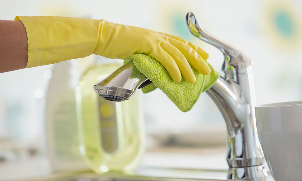 how to clean your house in 10 min