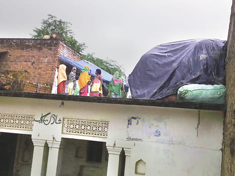 Water entered houses, roofs household reached