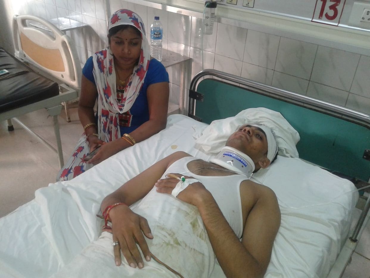 Fired on HDFC Bank's deputy manager, serious