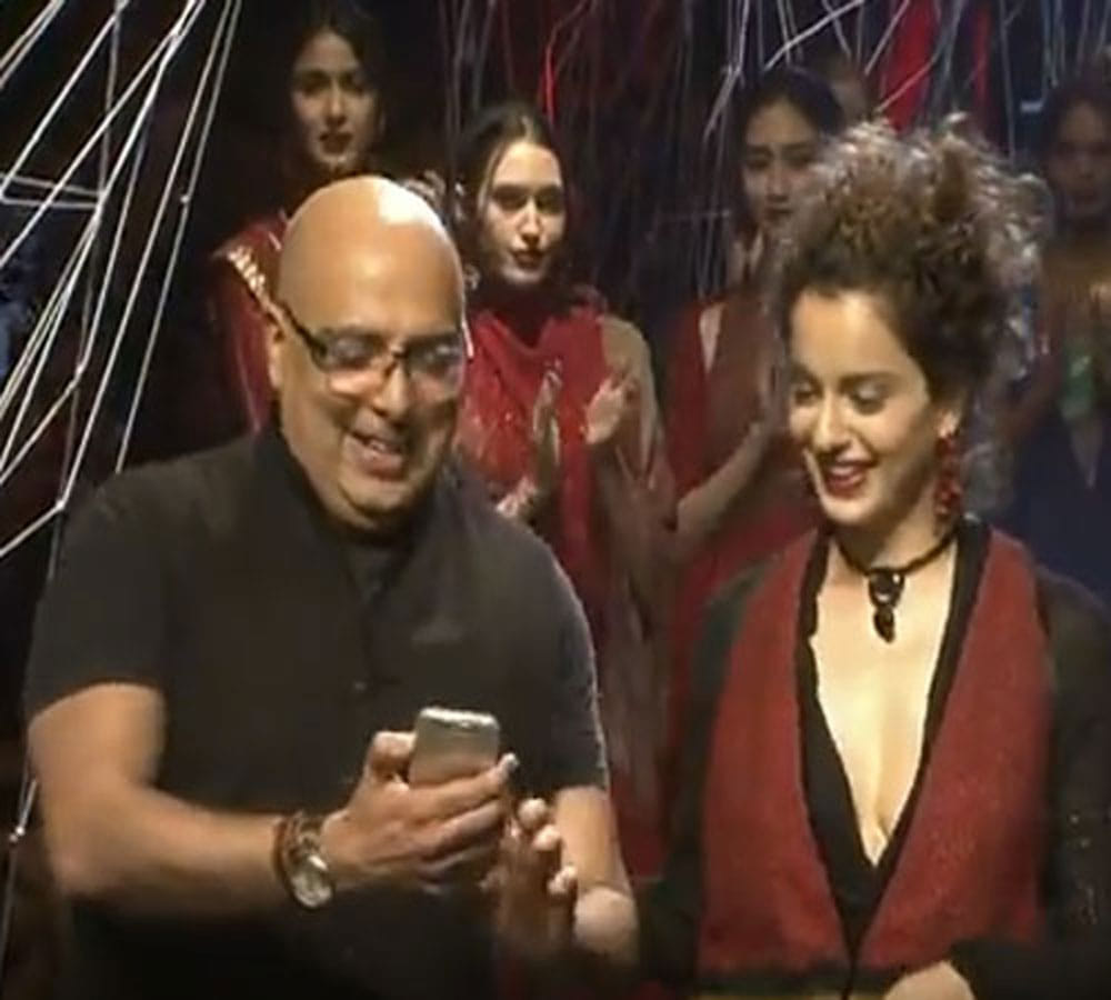 kangna ranaut big mistake at ramp walk