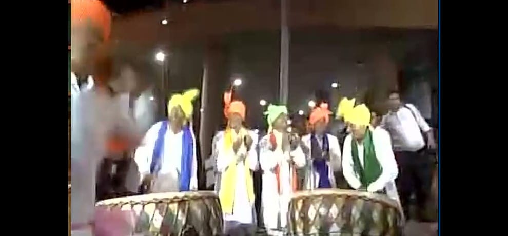 sakshi malik returns india, grand felicitation at bahadurgarh