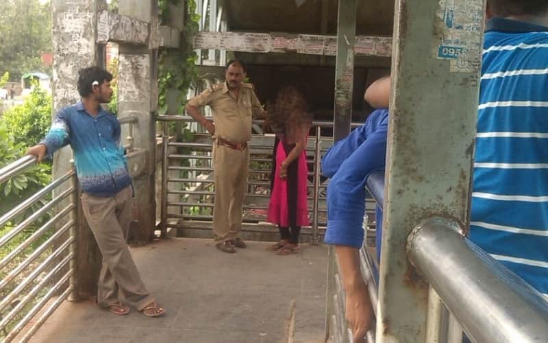 drunk cop pic viral on social media 