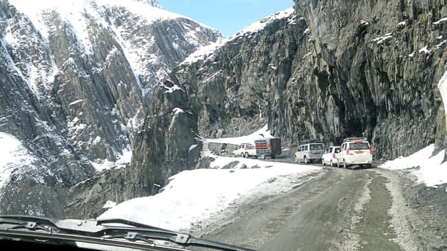 zojila tunnel in j&K