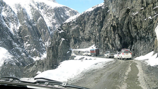 zojila tunnel in j&K