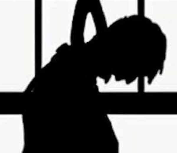 Angry husband hanged to wife's infidelity 
