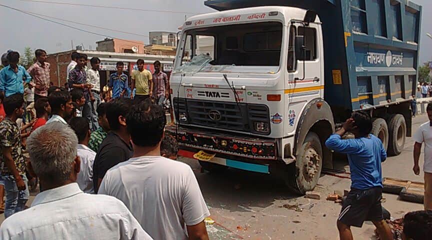 bike accident in lucknow