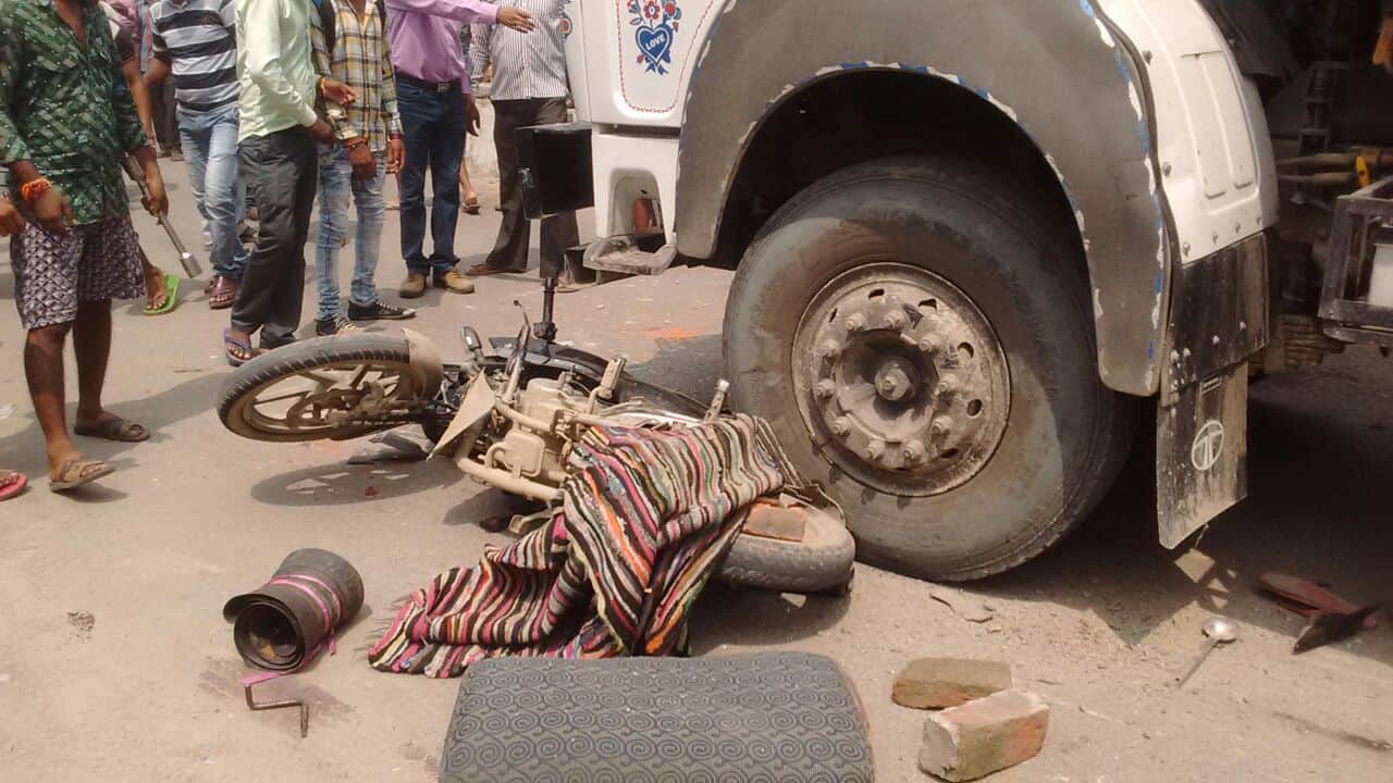 bike accident in lucknow