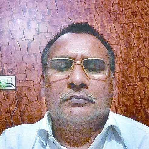 firing on advocate in front of police chawki