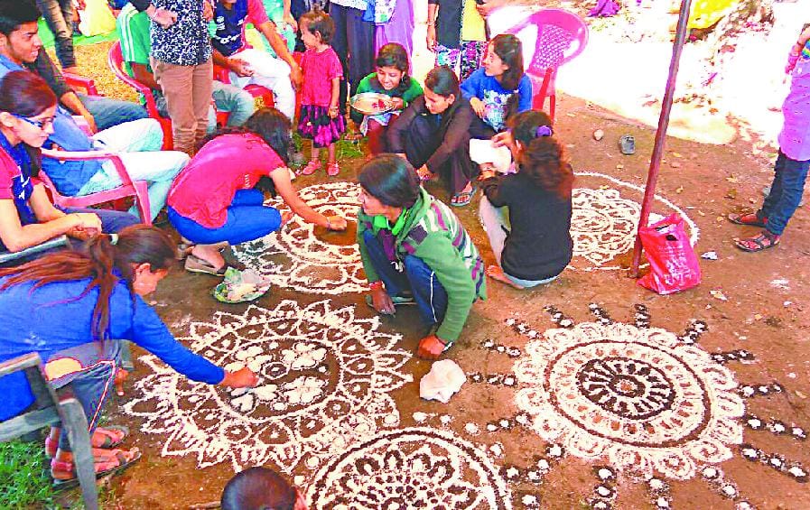 Uttarakhand: social welfare department will give a message of de-addiction with aipan art