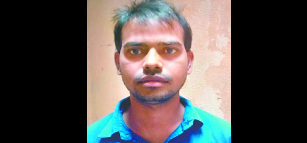 misusing obscene photos on fb man arrested 